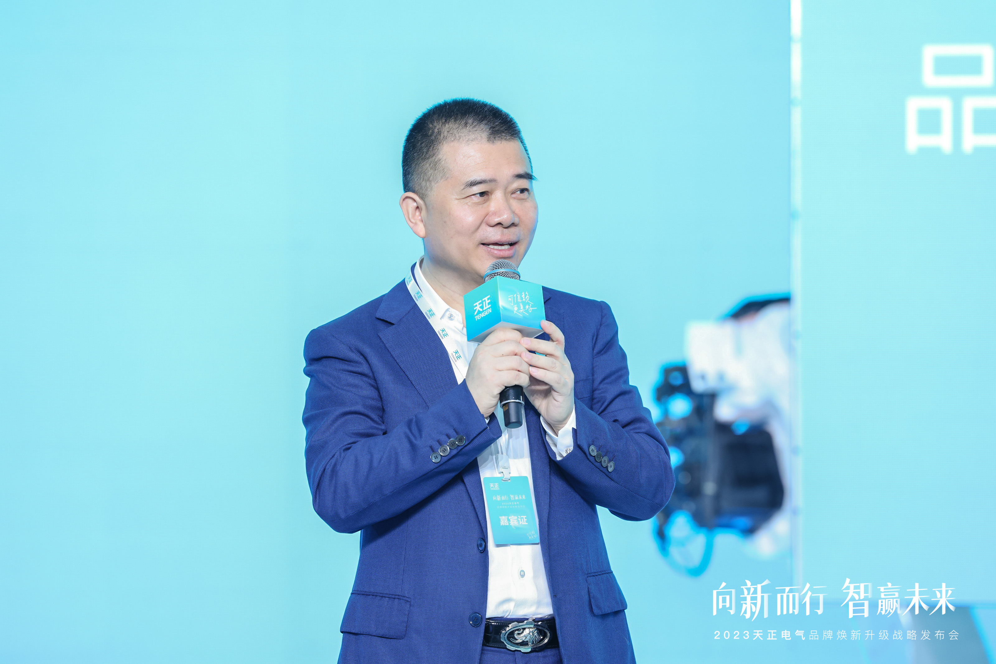 人民网专访丨高天乐：MK体育
品牌焕新 领航绿色能源新时代